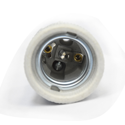 DOUILLE E-27 4A 250V CERAMIC 678F