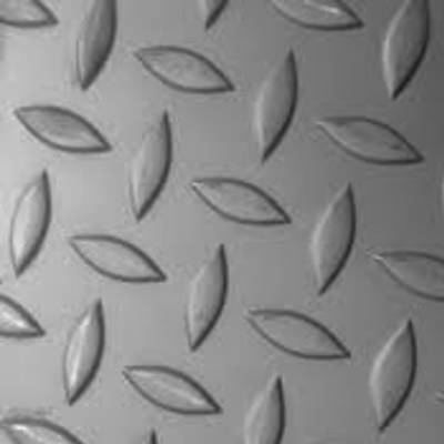 TOLE STRIE EN ACIER  LARMEE A CHAUD LC EP:6MM 1,22X2M 8,48kg (ENV) TURQUIE PRIX NET
