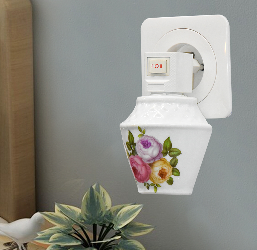 LAMPE DE CHEVET   5W  BAT 20220227-4-1