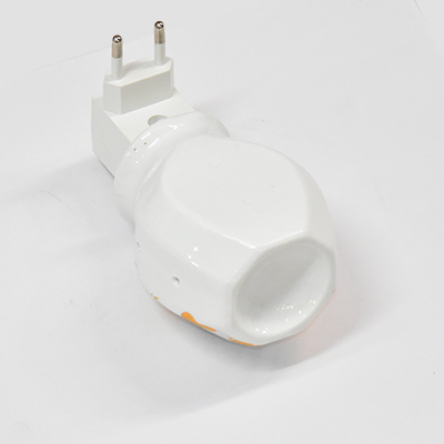 LAMPE DE CHEVET   5W  BAT 20220227-4-7