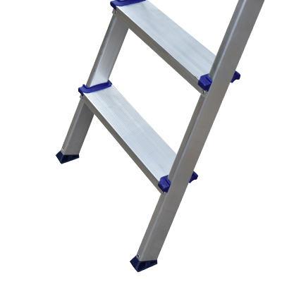 ESCABEAU ALUMINIUM 3 MARCHES H 0,66M P 3KG 10063(MXLD JRMX)