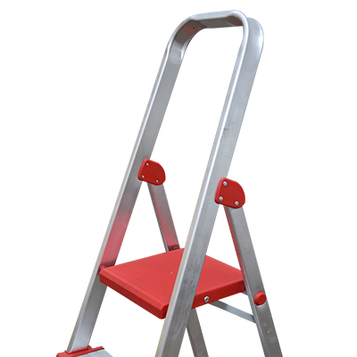 ESCABEAU ALUMINIUM 4MARCHES H 0,89M P 3,50KG 10070 (MXLD JRMX)