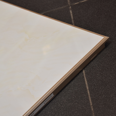 PLAFOND ALU ref BA36 60X60X0,6 mm (SF)