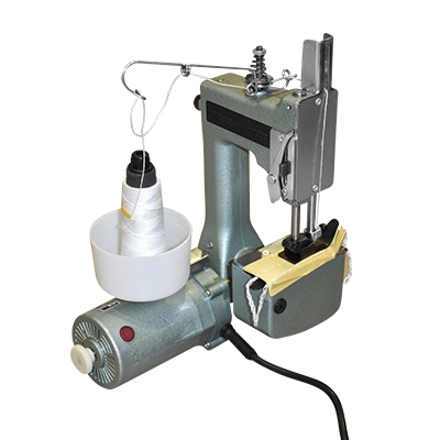 MACHINE A COUDRE SAC PORTATIF VERTE 4,2 KG 220V 150W 0,9A 50/60HZ 2010301004