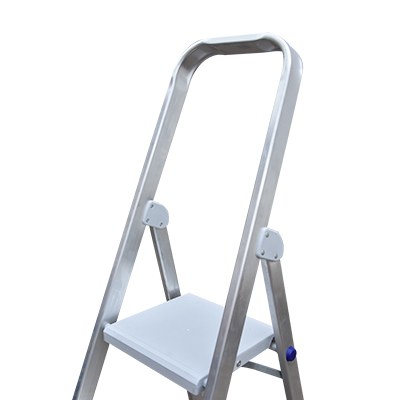 ESCABEAU   alu standard 7D 10067