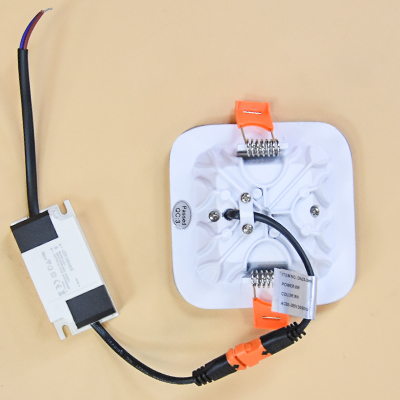 PANNEAUX LIMINEUX  LED CARRE  DA03-S6W COLOR:WH 85-265V 50/60Hz (RITL)