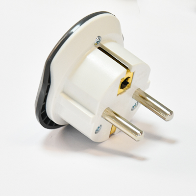 ADAPTEUR DE PRISE AC 110-250 V/16 A 2100108007