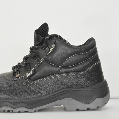 CHAUSSURE DE SECURITE S3  P 39 (NGL)