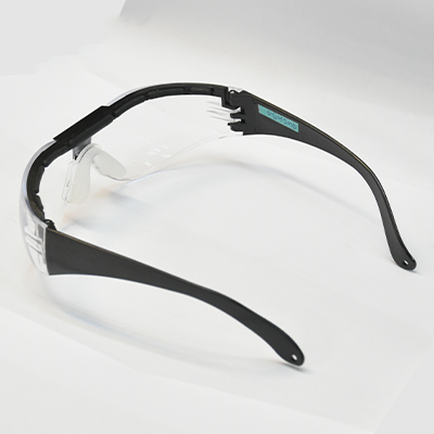 LUNETTES DE SECURITE EN 166 RESISTANT AUX RAYURES 2011208178