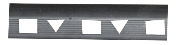 BAGUETTE D'ANGLE PVC 12mm 2,45m NOIR DY012 (dstk)