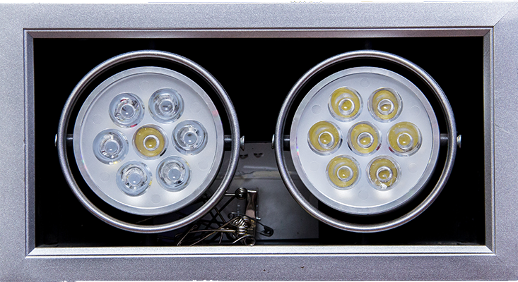 PROJECTEUR ENCASTRE LED CE AC 85-265V/50HZ 1120lm 2 x(7x1) W 120W  3000K 1050203156 (DSTK) (-40%)