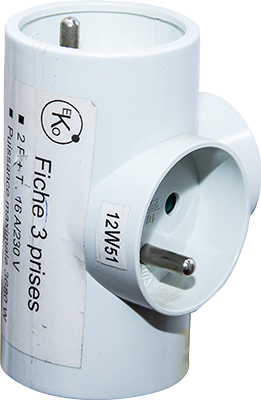 PRISE MULTIPLE 3 socketsMax. 3,680 W 2100101082