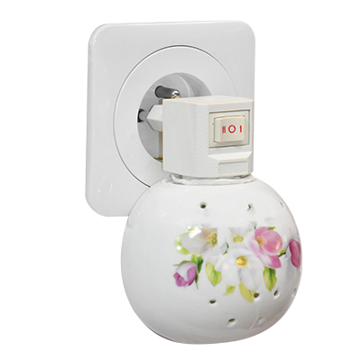 LAMPE DE CHEVET   5W  BAT 20220227-4-17