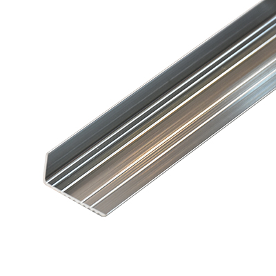 NEZ DE MARCHE ALU 270,8MMX40x20x1.5mm SS04