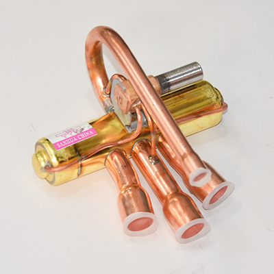 VANNE A QUATRE VOIES POMPE A CHALEUR SANHUA SANHUA SHF-9H-35U-P 801017-0011