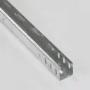 CHEMIN DE CABLE PERFORE EXTERIEUR CE AVEC FRANGE, PERFORATION STANDARD, SANS COUVERCLE, ACIER GALVANISE A CHAUD, H. 50 X L. 50 X L. 3000 X EP. 1 MM – 2100503501 CHROME