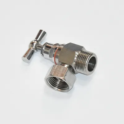 ROBINET D’ARRET EQUERRE LAITON M3/8” X F3/8” ECROU TOURNANT 2110210556