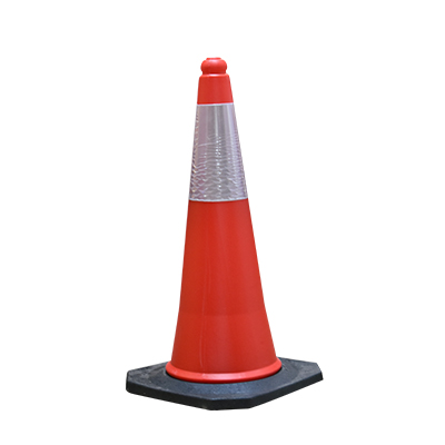 [QUS106] CONE SIGNALITIQUE  ANTI-REFLET (H)750×(D)380 mm 2.50KG 2011211036