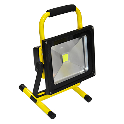 [ELT1379] PROJECTEUR LED RECHARGEABLE 30W 120°2700LM 50.000H 6000K 4.6H   GY-RLF-30A